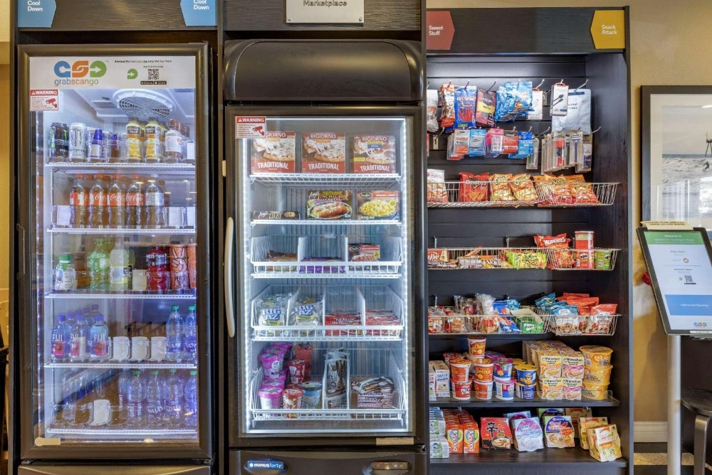 Comfort Inn & Suites Huntington Beach Main image